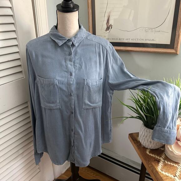 LA VI Shirt Womens Medium Blue Button Down Tunic Minimalist Lagenlook Casual - Picture 2 of 10